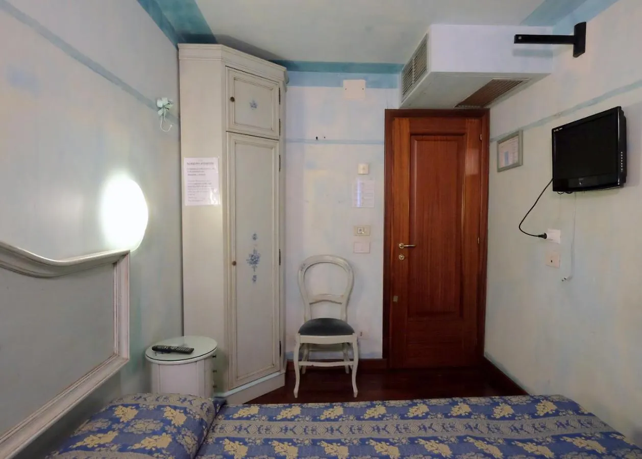 Hotel Ai Do Mori Venice Italy