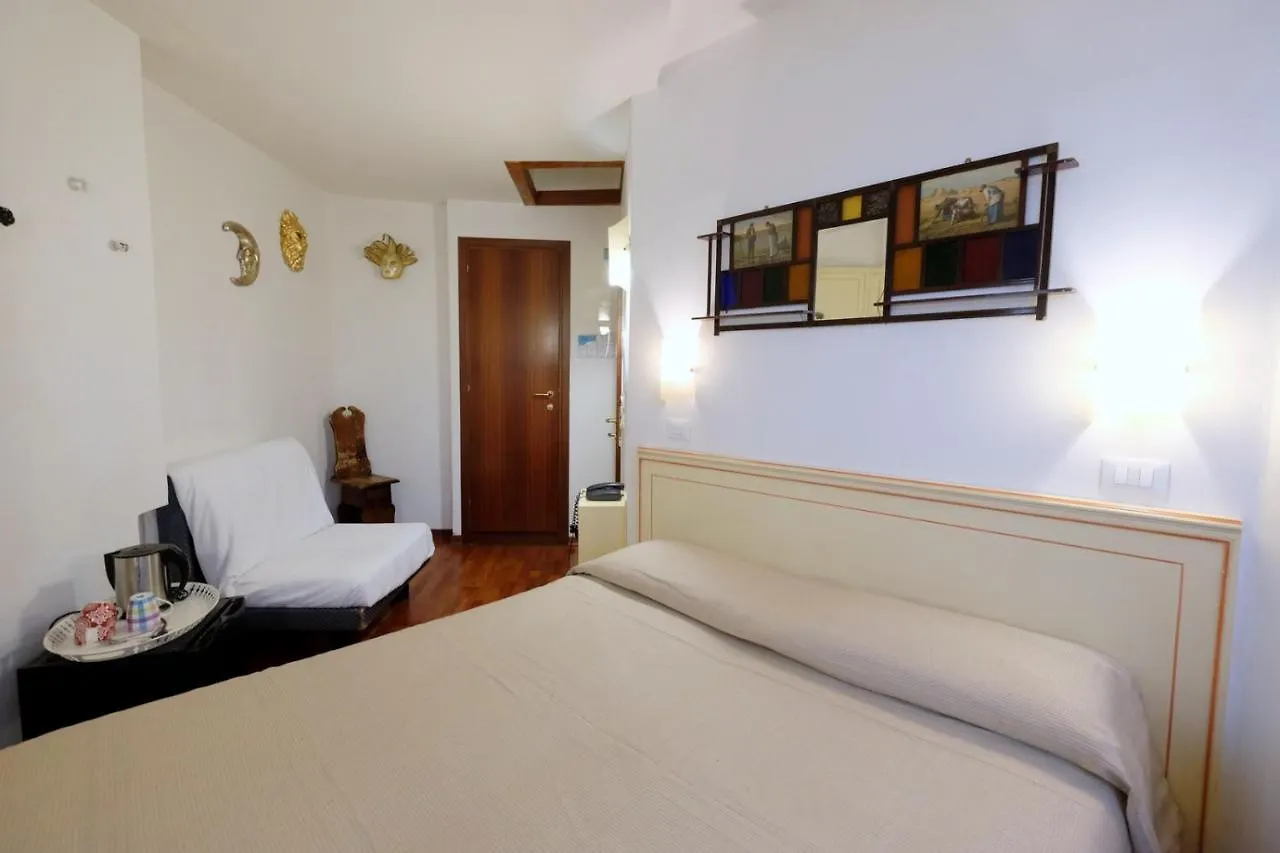 Hotel Ai Do Mori Venice Italy