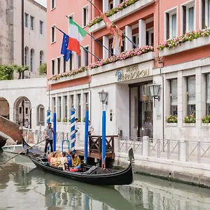 4* Hotel Papadopoli - Mgallery Collection