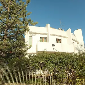 https://casa-al-mare-con-giardino-privato.in-sardinia.net