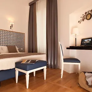 *** Hotel Floris Itálie