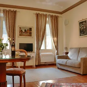 luxury-fiesolana-apartment.it-tuscanyhotel.com/